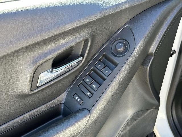 used 2022 Chevrolet Trax car, priced at $18,995