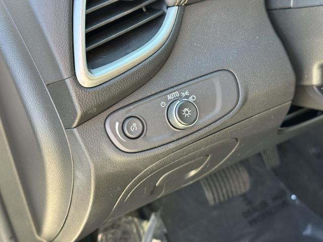 used 2022 Chevrolet Trax car, priced at $18,995