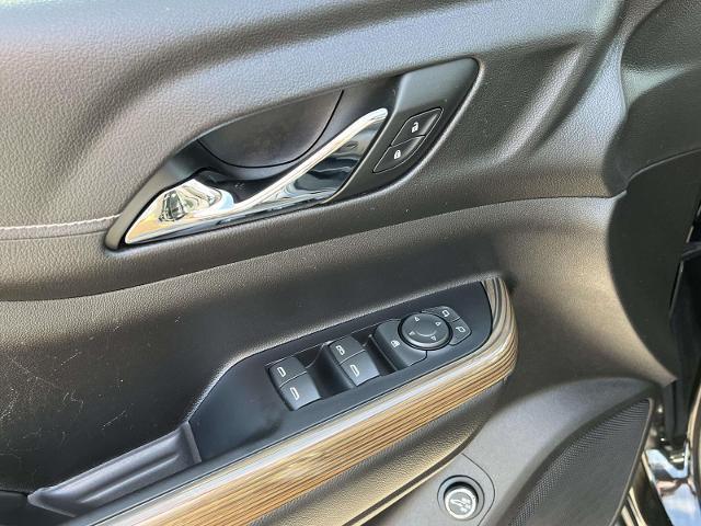 used 2023 GMC Acadia car, priced at $27,995