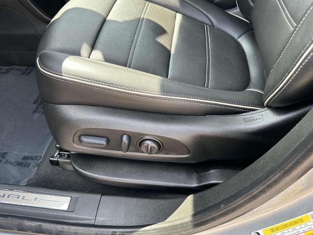 used 2023 GMC Acadia car, priced at $35,995