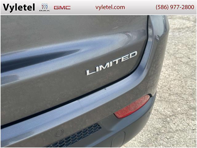 used 2022 Jeep Compass car, priced at $19,995