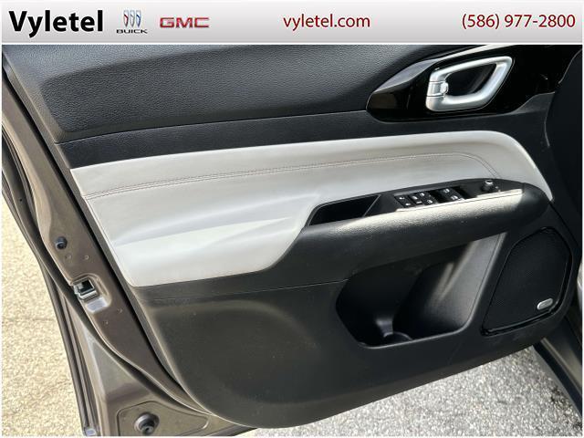 used 2022 Jeep Compass car, priced at $19,995