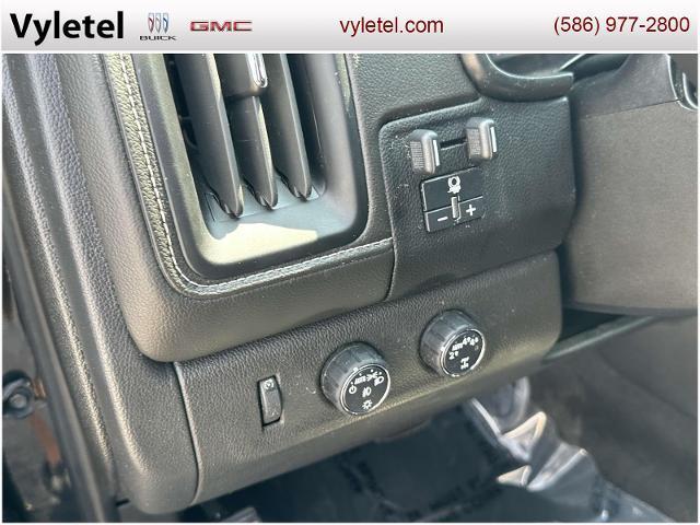 used 2022 GMC Canyon car, priced at $35,995