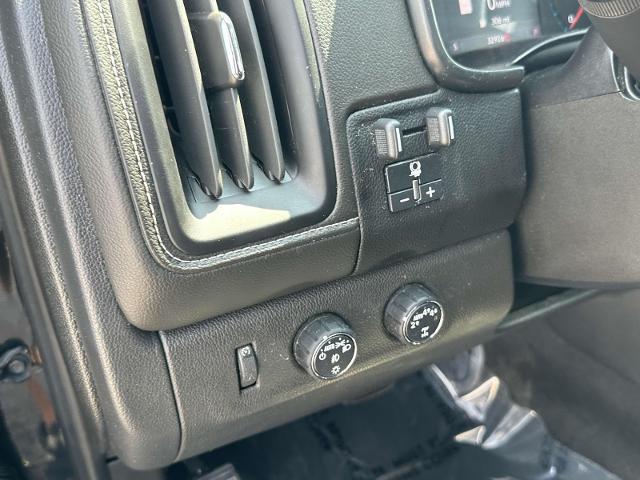 used 2022 GMC Canyon car, priced at $35,995