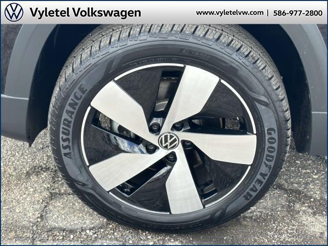 used 2024 Volkswagen Taos car, priced at $25,995