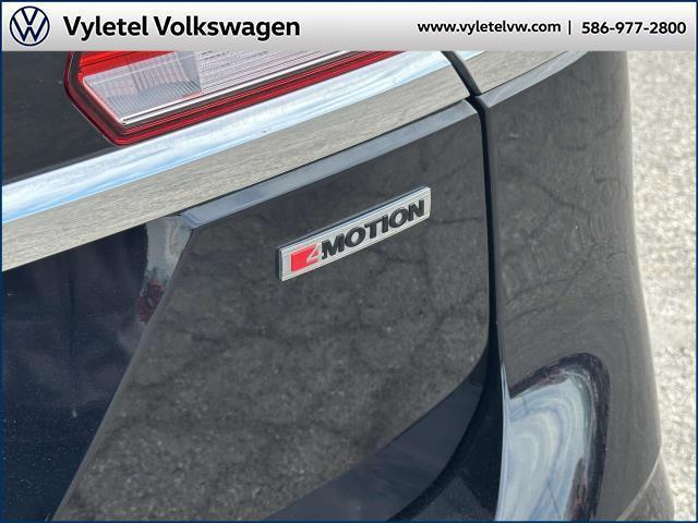 used 2022 Volkswagen Atlas car, priced at $34,995