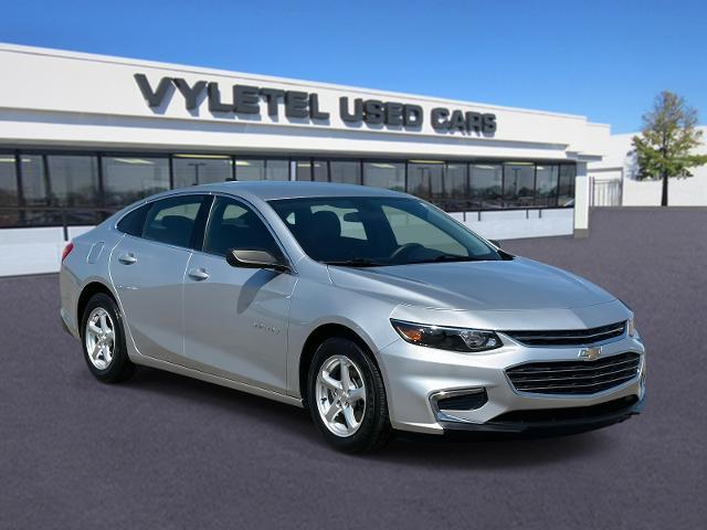 used 2017 Chevrolet Malibu car, priced at $15,995