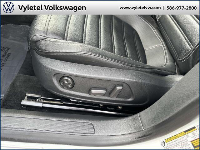 used 2015 Volkswagen CC car, priced at $11,995