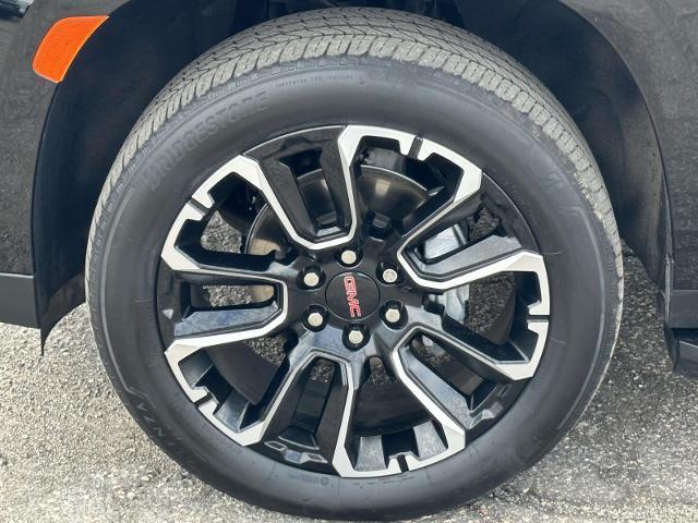 used 2022 GMC Yukon car, priced at $55,995