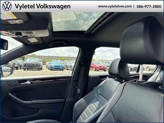used 2016 Volkswagen Jetta car, priced at $12,995