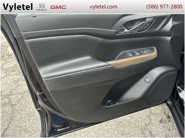 used 2022 GMC Acadia car, priced at $28,995