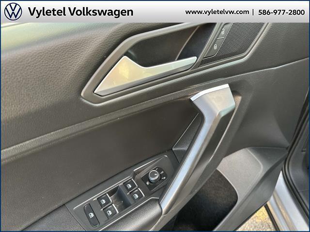 used 2021 Volkswagen Tiguan car, priced at $19,995