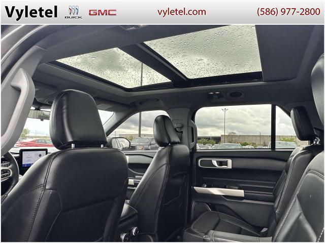 used 2022 Ford Explorer car, priced at $29,995
