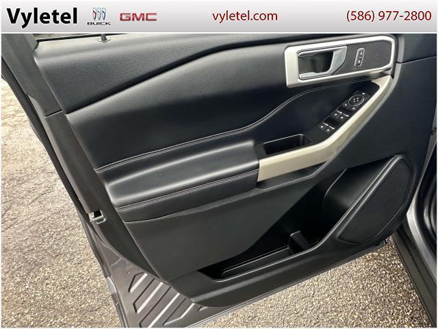 used 2022 Ford Explorer car, priced at $29,995