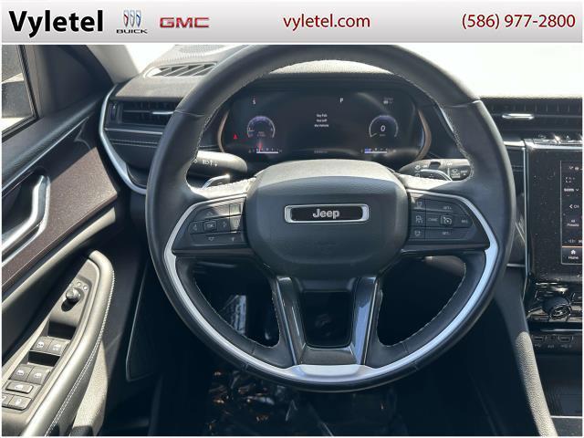 used 2022 Jeep Grand Cherokee car, priced at $29,995