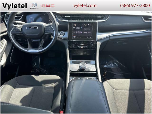used 2022 Jeep Grand Cherokee car, priced at $29,995