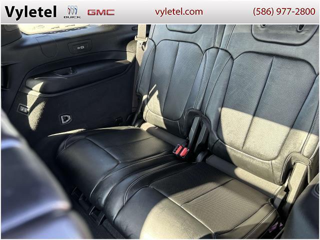 used 2022 Jeep Grand Cherokee L car, priced at $32,995