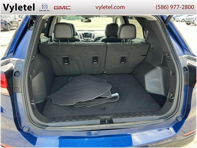 used 2022 Chevrolet Equinox car, priced at $25,995