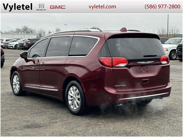 used 2018 Chrysler Pacifica car, priced at $18,995