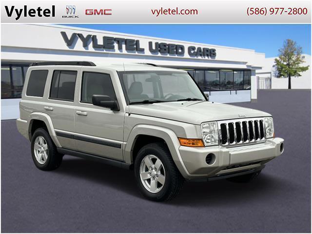 used 2008 Jeep Commander car, priced at $7,995