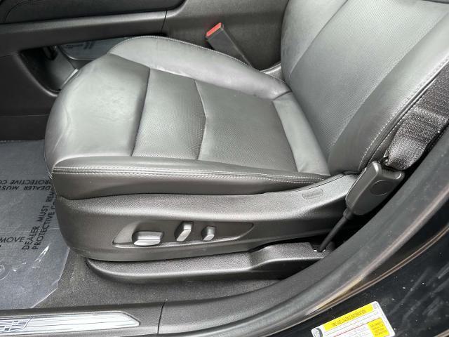 used 2022 Cadillac XT5 car, priced at $33,995