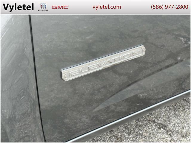 used 2022 GMC Canyon car, priced at $32,995