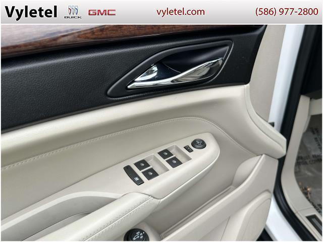 used 2011 Cadillac SRX car, priced at $8,995