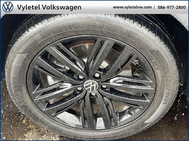 used 2022 Volkswagen Tiguan car, priced at $25,995