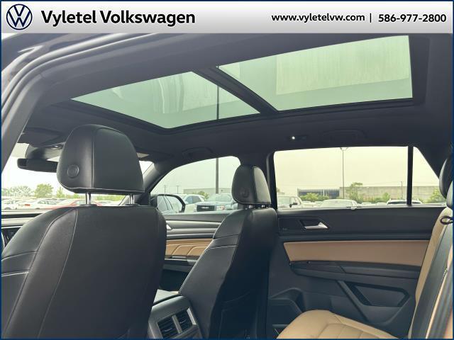 used 2020 Volkswagen Atlas Cross Sport car, priced at $30,995