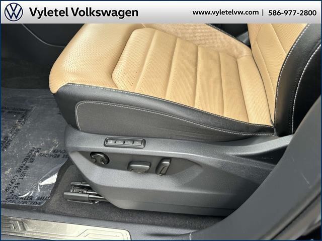 used 2020 Volkswagen Atlas Cross Sport car, priced at $30,995