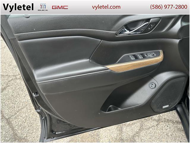 used 2022 GMC Acadia car, priced at $27,995