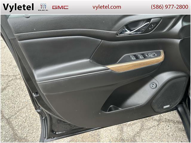 used 2022 GMC Acadia car, priced at $27,995