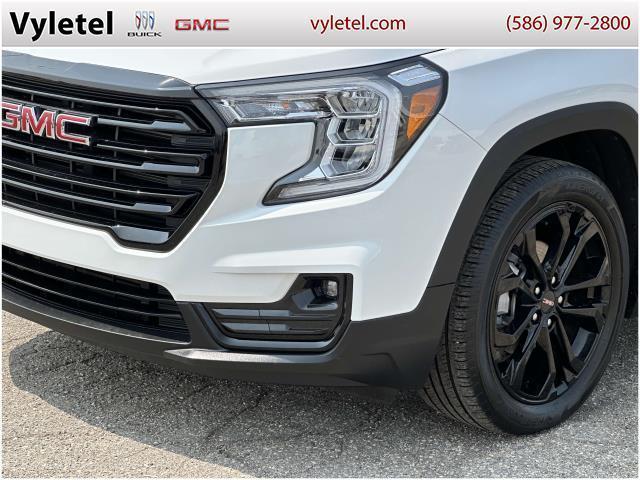 used 2022 GMC Terrain car, priced at $24,995