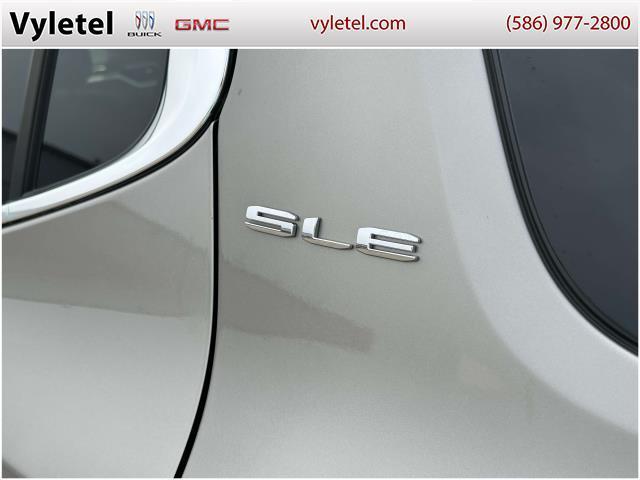 used 2022 GMC Acadia car, priced at $25,995