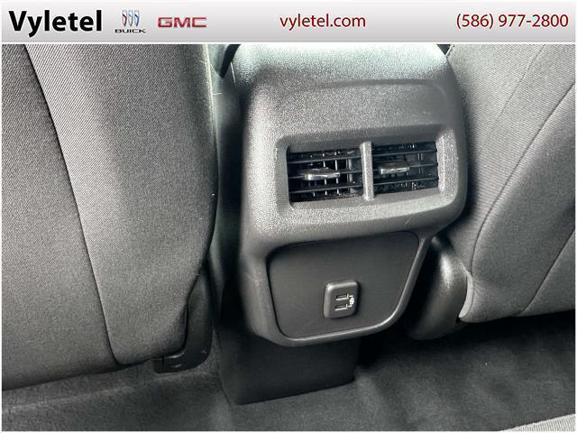 used 2022 Chevrolet Equinox car, priced at $22,995
