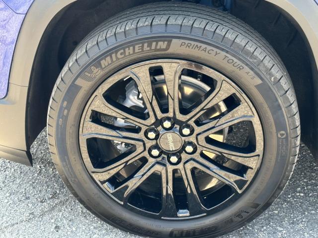 used 2023 GMC Acadia car, priced at $34,995