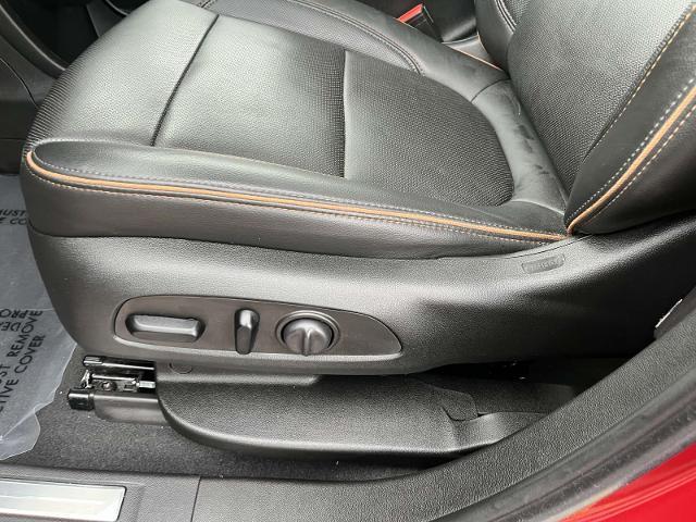 used 2023 GMC Acadia car, priced at $36,995
