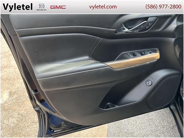 used 2023 GMC Acadia car, priced at $32,995