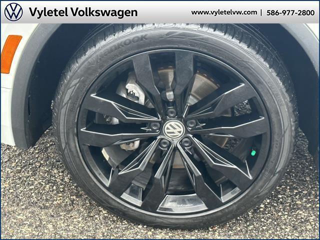 used 2021 Volkswagen Tiguan car, priced at $24,995