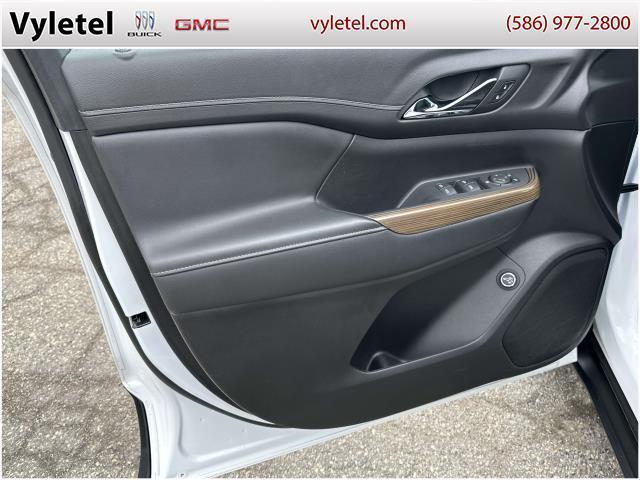 used 2022 GMC Acadia car, priced at $28,995