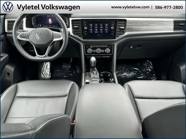used 2022 Volkswagen Atlas Cross Sport car, priced at $33,995