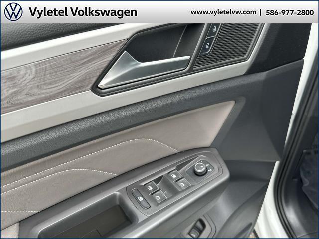 used 2022 Volkswagen Atlas Cross Sport car, priced at $33,995