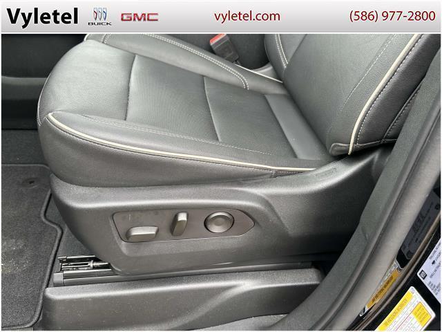 used 2022 GMC Yukon car, priced at $62,995