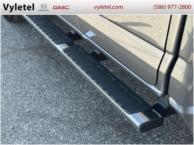 used 2022 GMC Canyon car, priced at $35,995