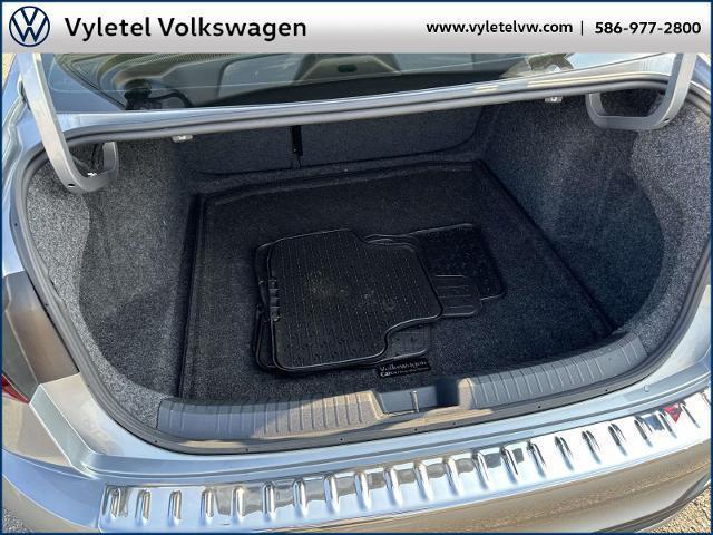 used 2024 Volkswagen Jetta car, priced at $23,995