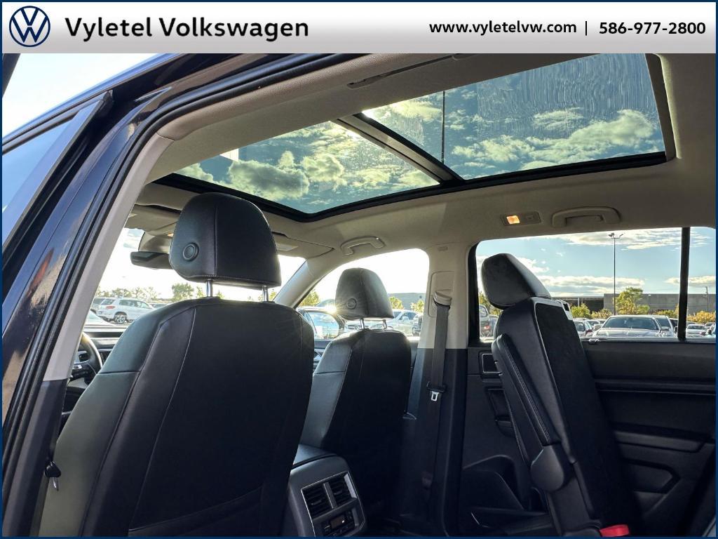 used 2019 Volkswagen Atlas car, priced at $21,995