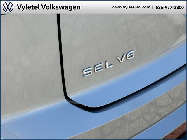 used 2021 Volkswagen Atlas Cross Sport car, priced at $31,995