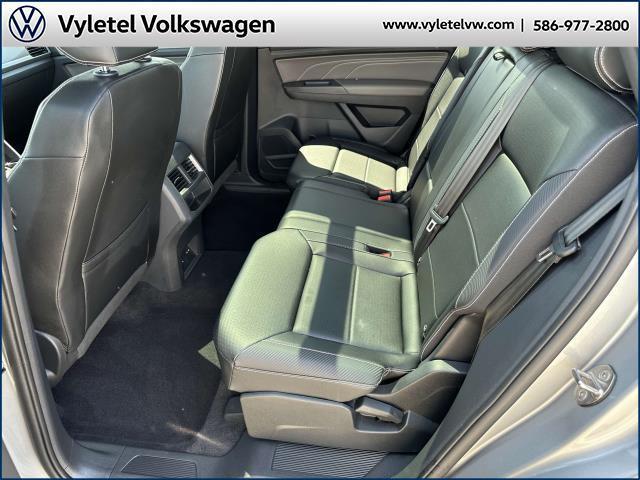 used 2021 Volkswagen Atlas Cross Sport car, priced at $31,995