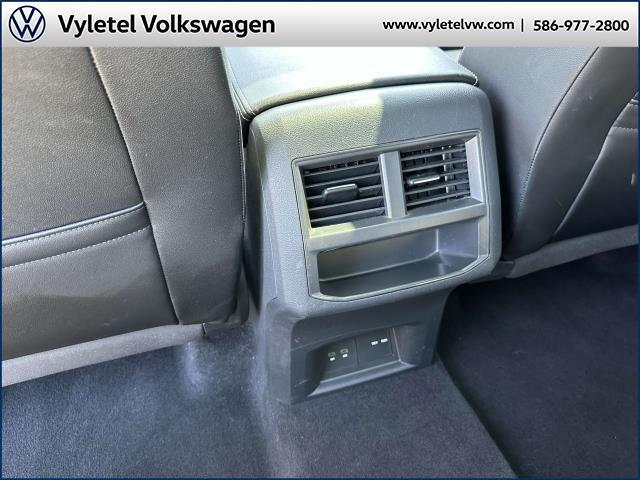 used 2021 Volkswagen Atlas Cross Sport car, priced at $31,995