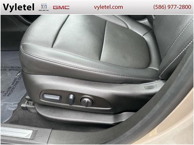 used 2022 GMC Acadia car, priced at $32,995